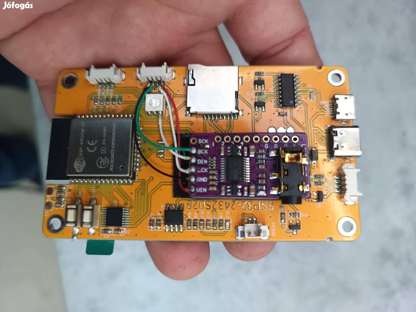 Internetrádió yoradio ESP32 2.8" Touch Videoton