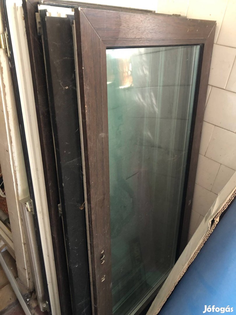 Internorm műanyag ablakok alu zsaluval 140x140cm olcsón