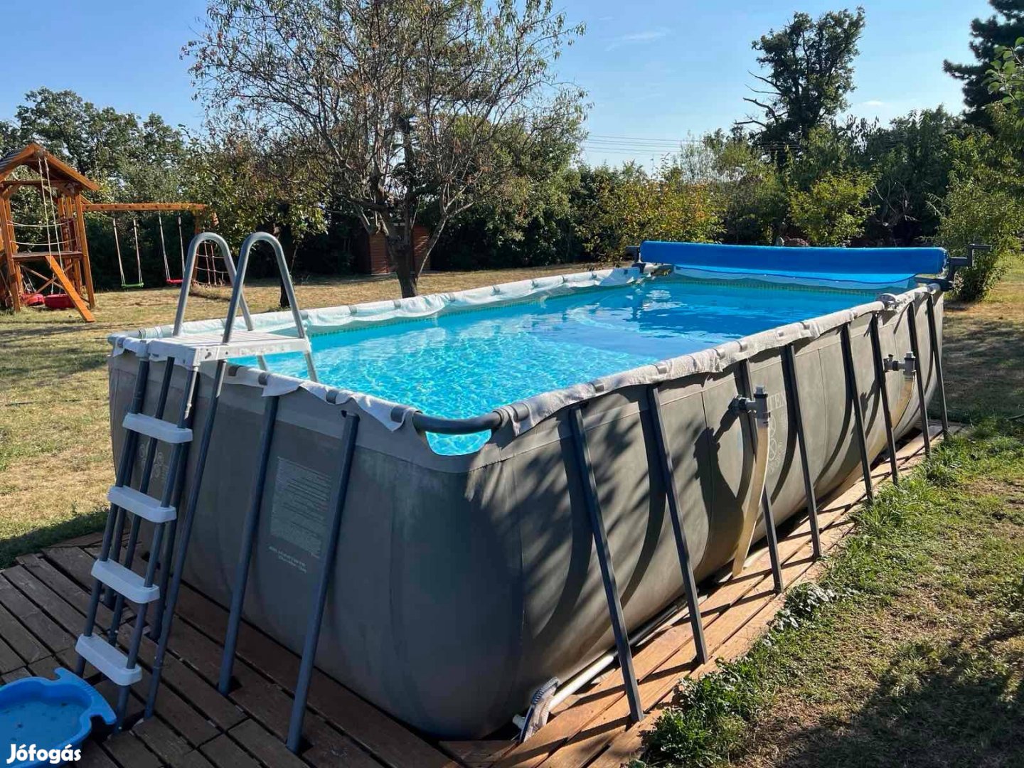 Intex Ultra Quadra XTR 549 x 274 fémvázas medence