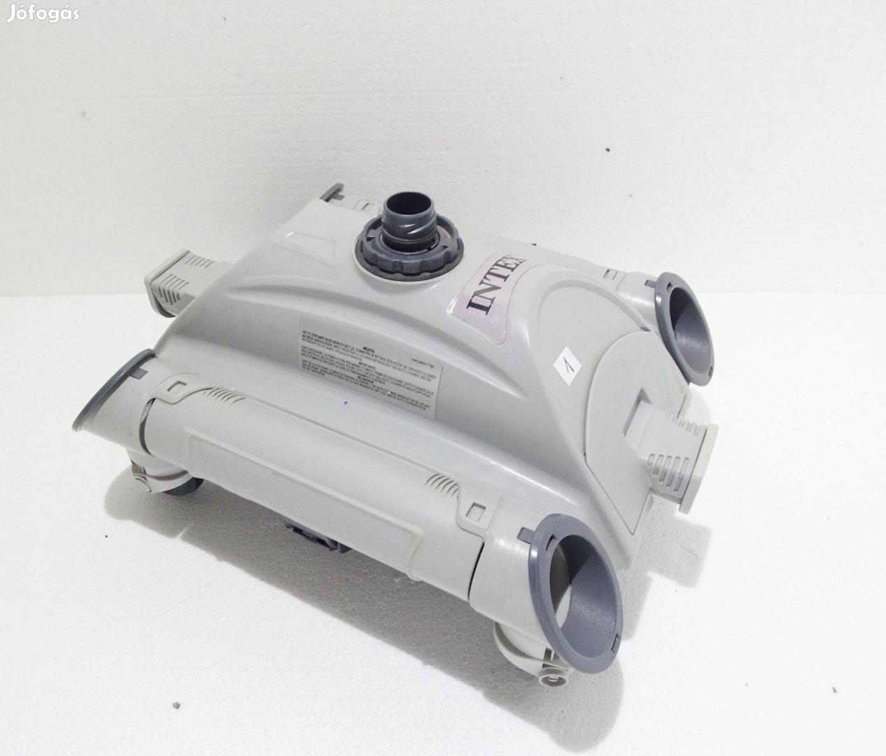 Intex automata önjáró medence porszívó tisztító takarító 1