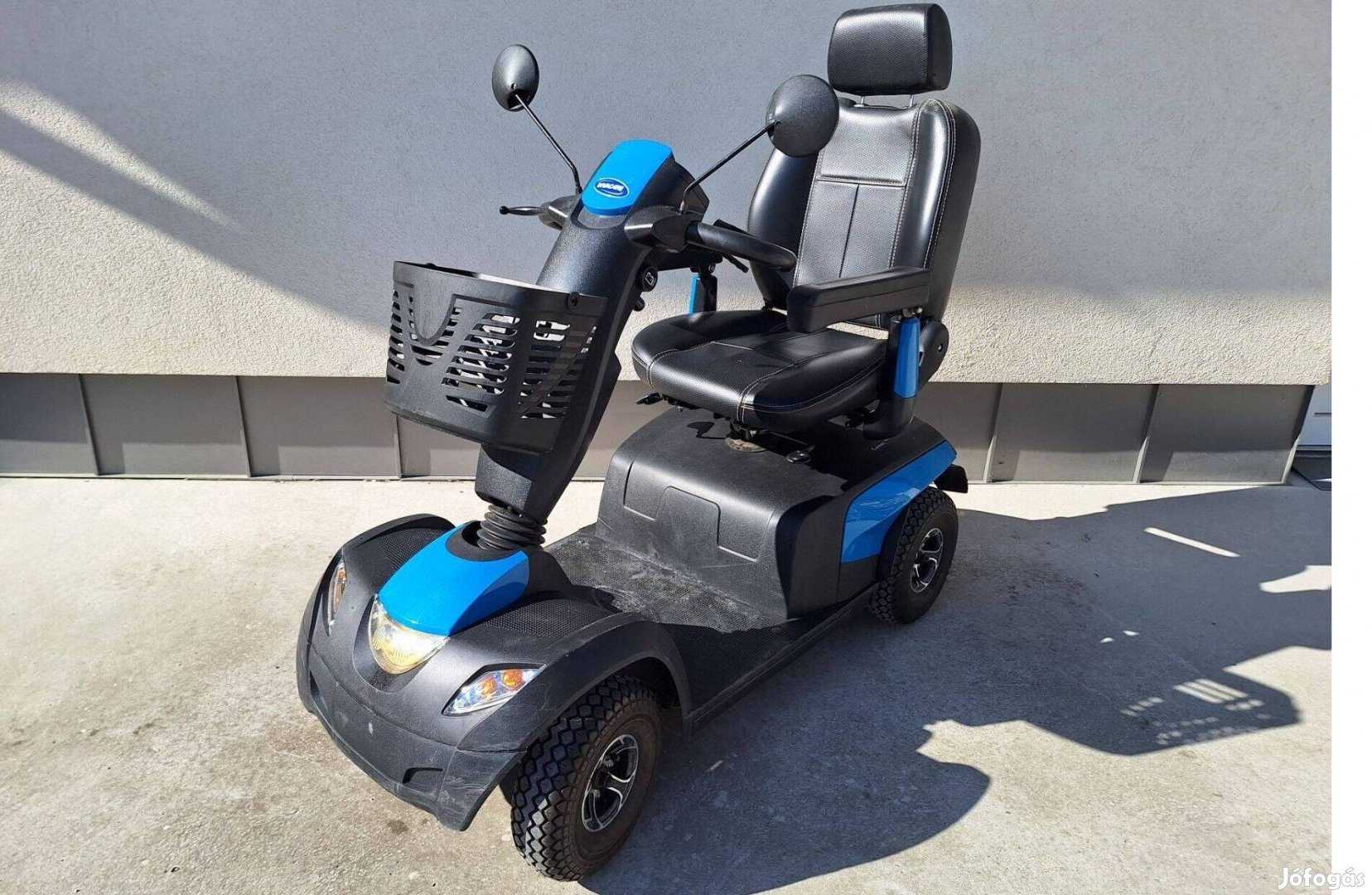 Invacare Comet Alpine Plus elektromos rokkant kocsi moped