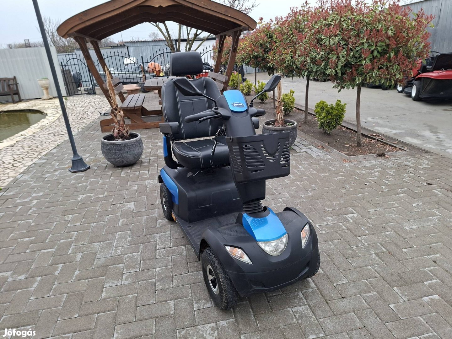 Invacare comet pro rokkant kocsi bevásárló moped képeken