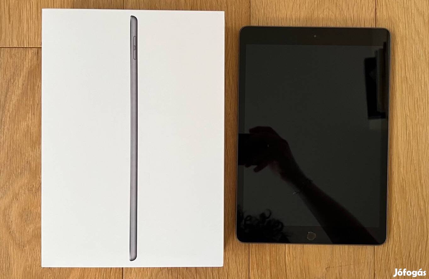 Ipad 7. generáció 32GB (2019) + Original Apple tok