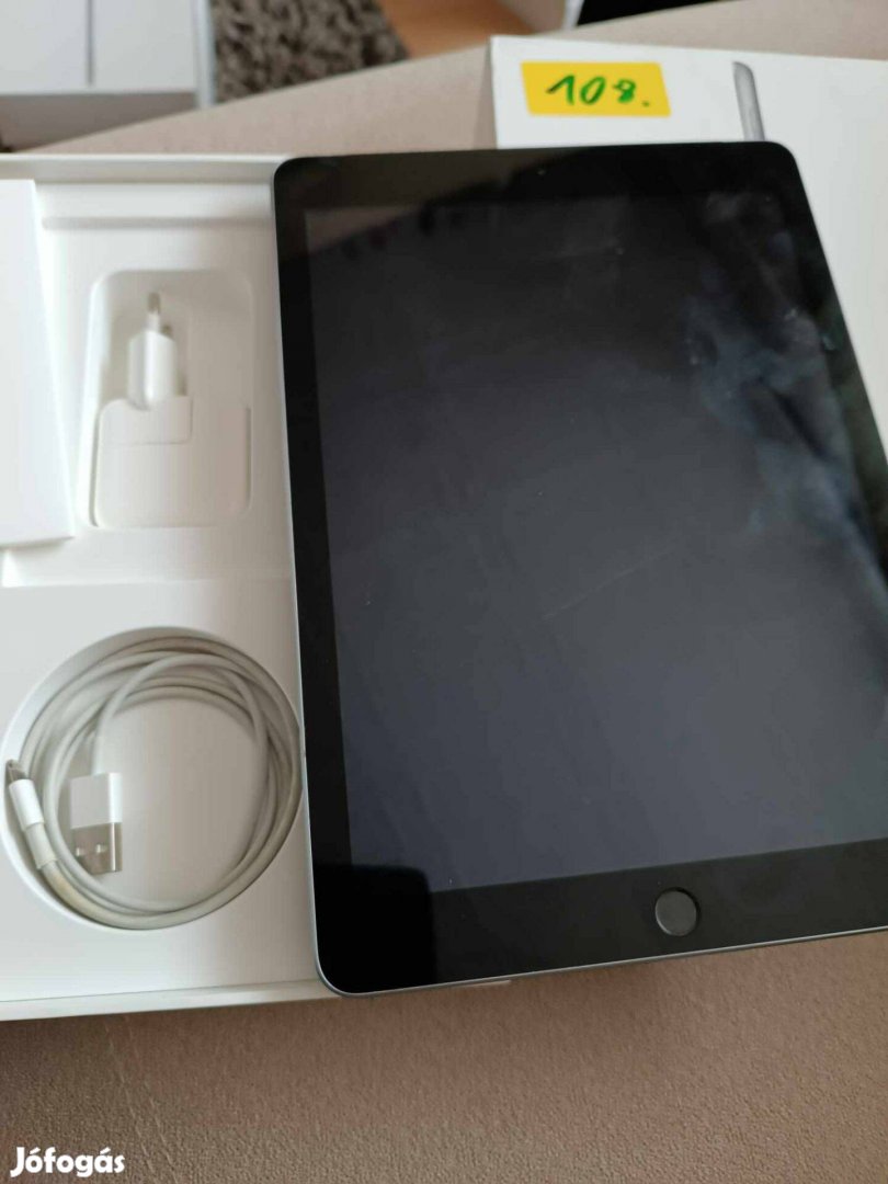 Ipad(9.7) 32GB Space Gray #108