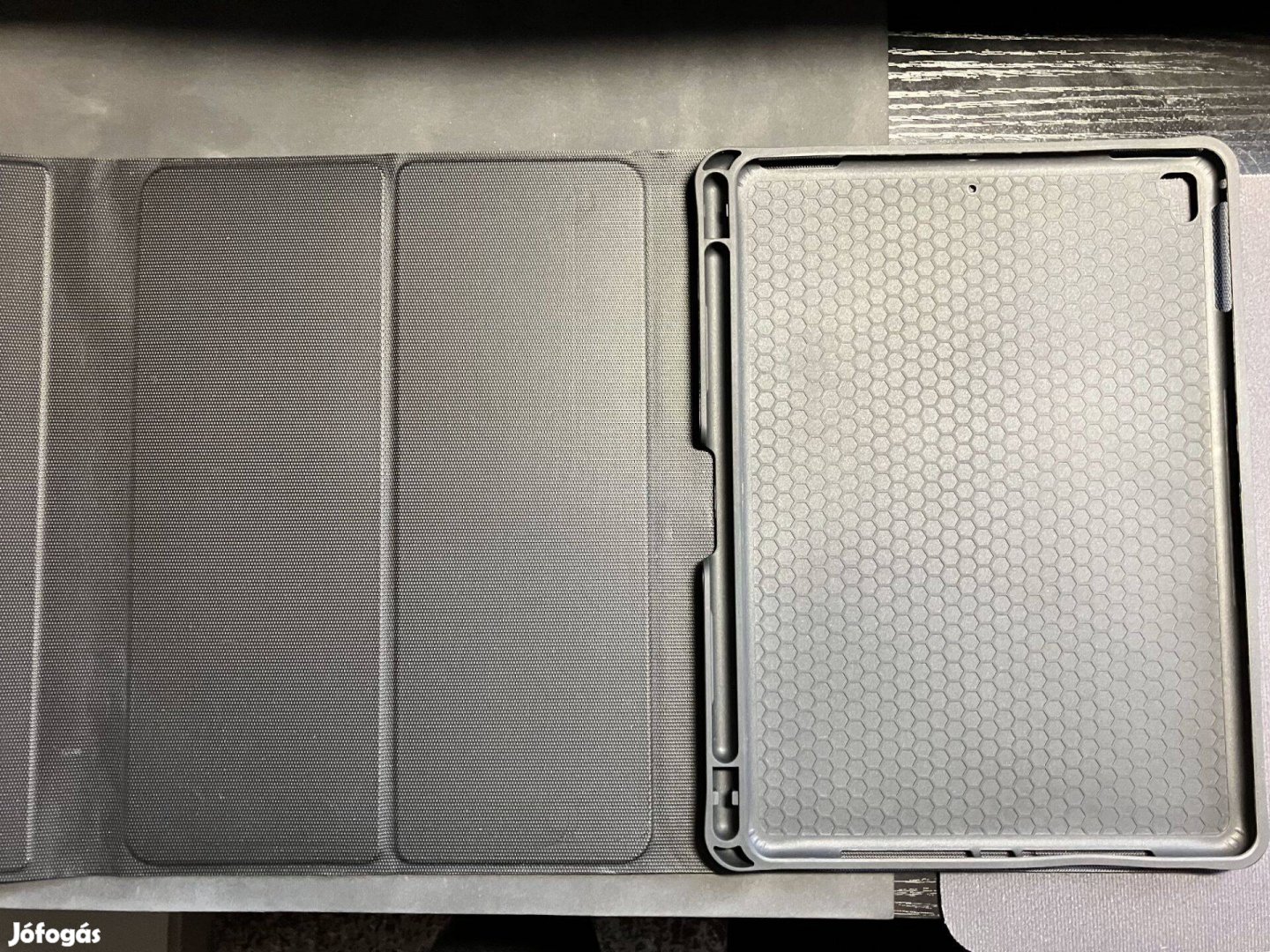 Ipad 9,7" tok + bluetooth billentyűzet