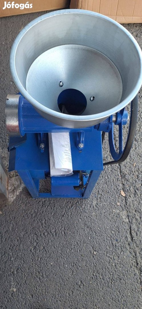 Ipari 32es húsdaráló