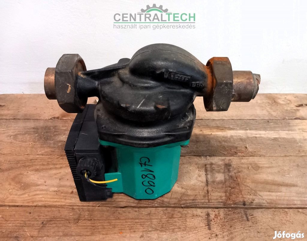 Ipari keringető szivattyú WILO TOP-S30/10 1x230V