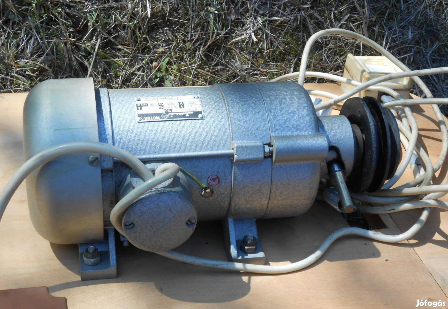 Ipari varrógép motor, 220 voltos, garanciával eladó
