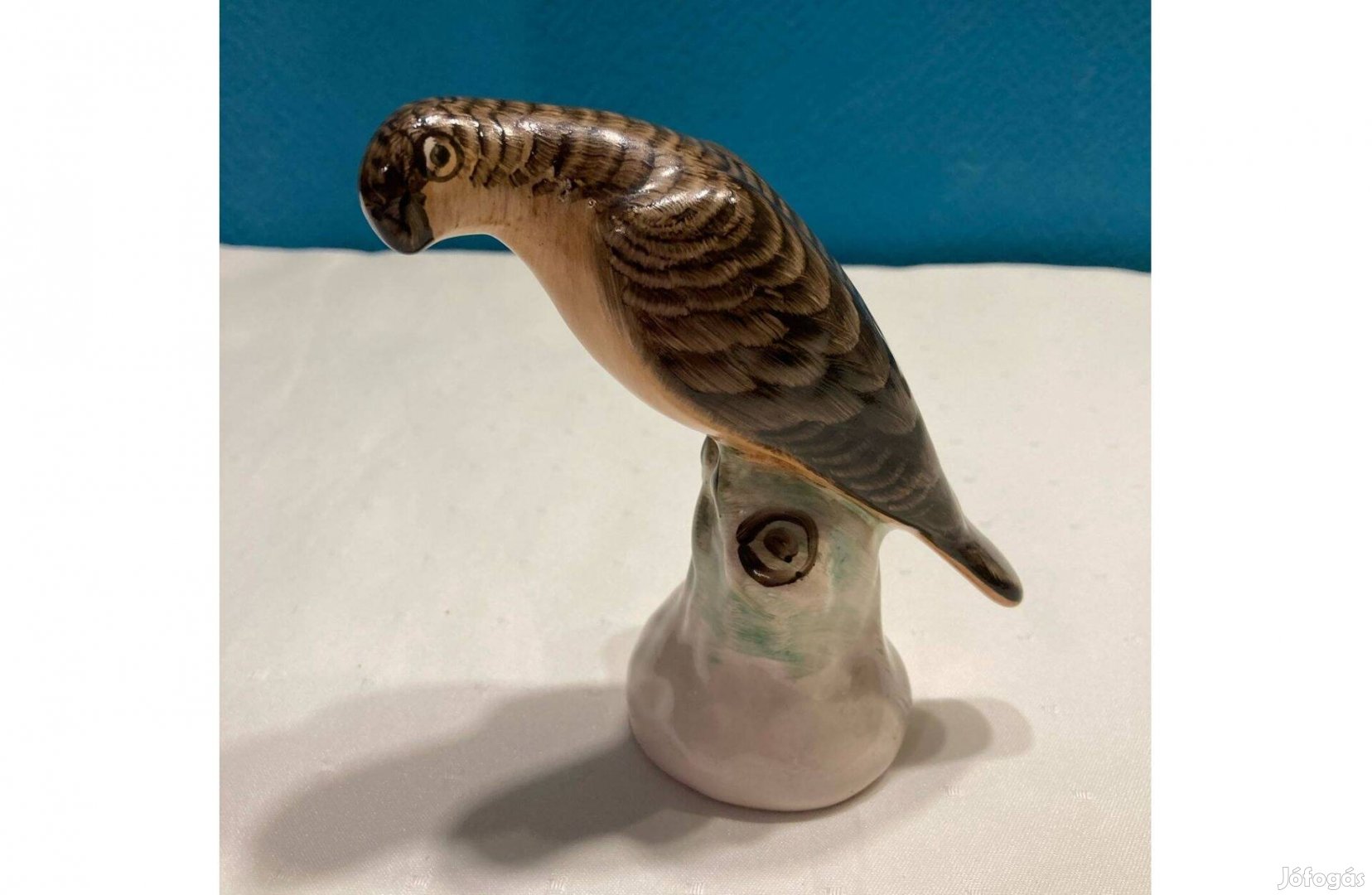 Iparművész kerámia madár figura