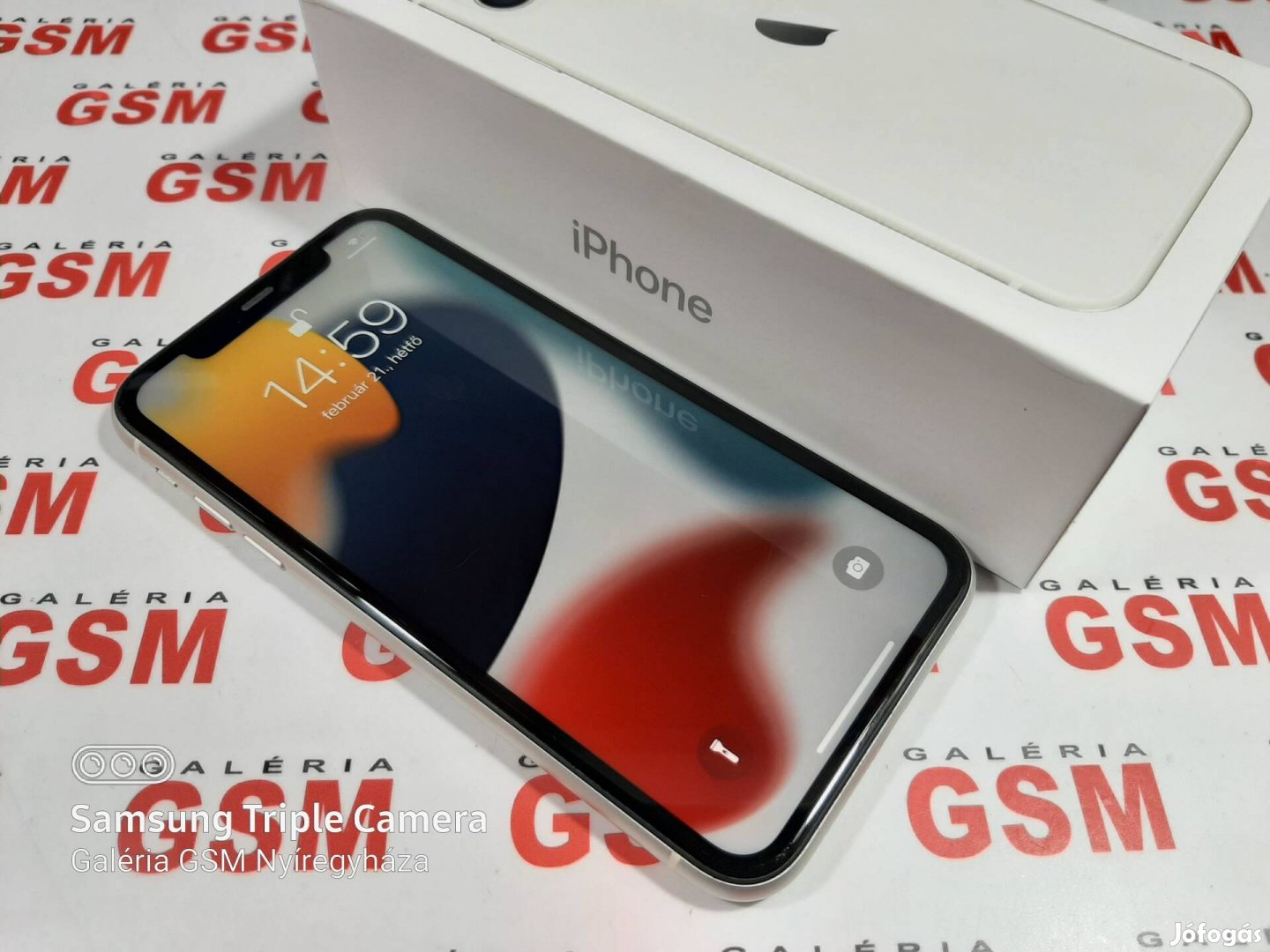 Iphone 11 64gb újszerű garanciás 