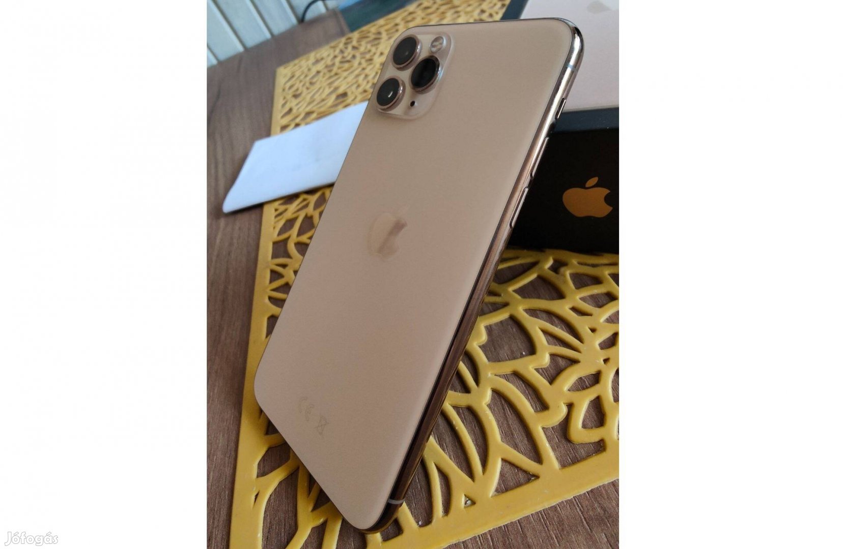 Iphone 11 Pro Max Gold - független - megkímélt - Csere is lehet