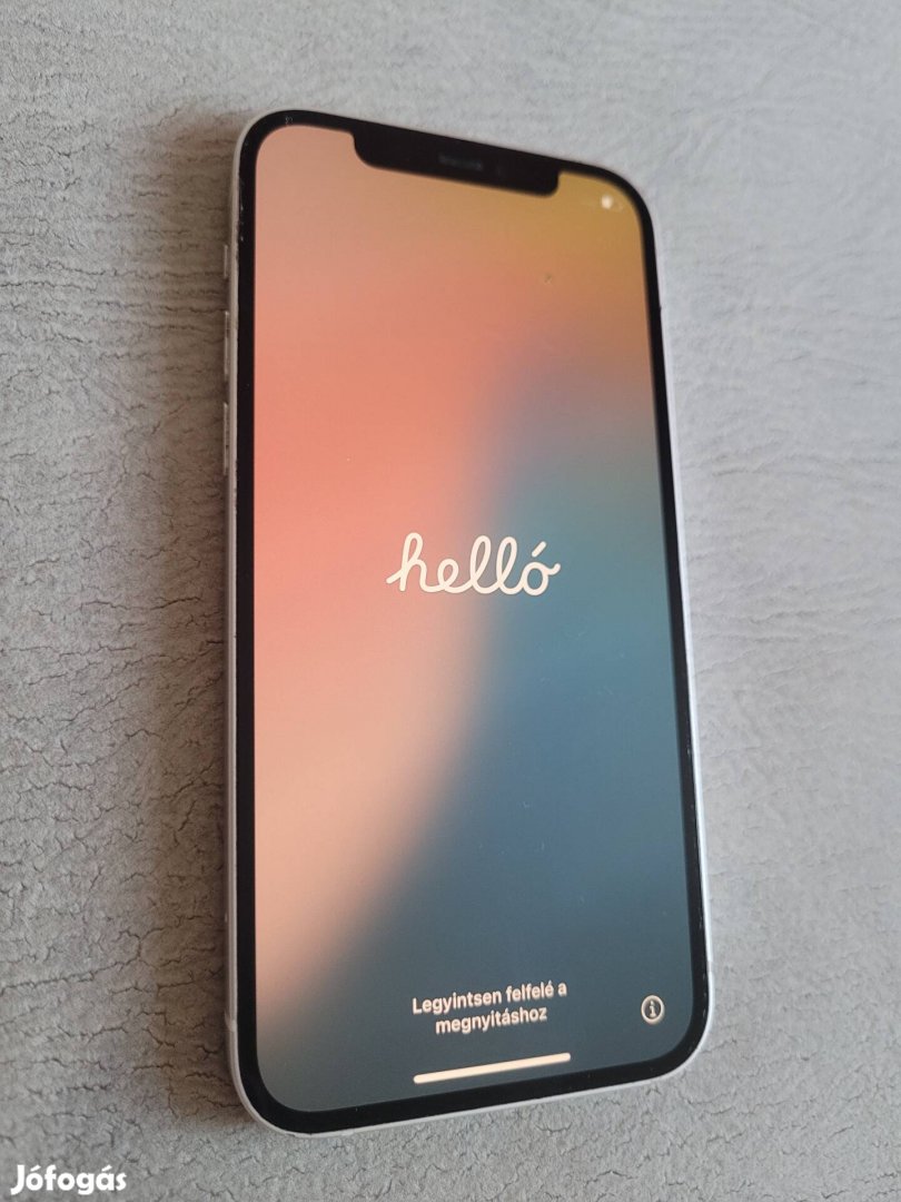 Iphone 12 eladó 