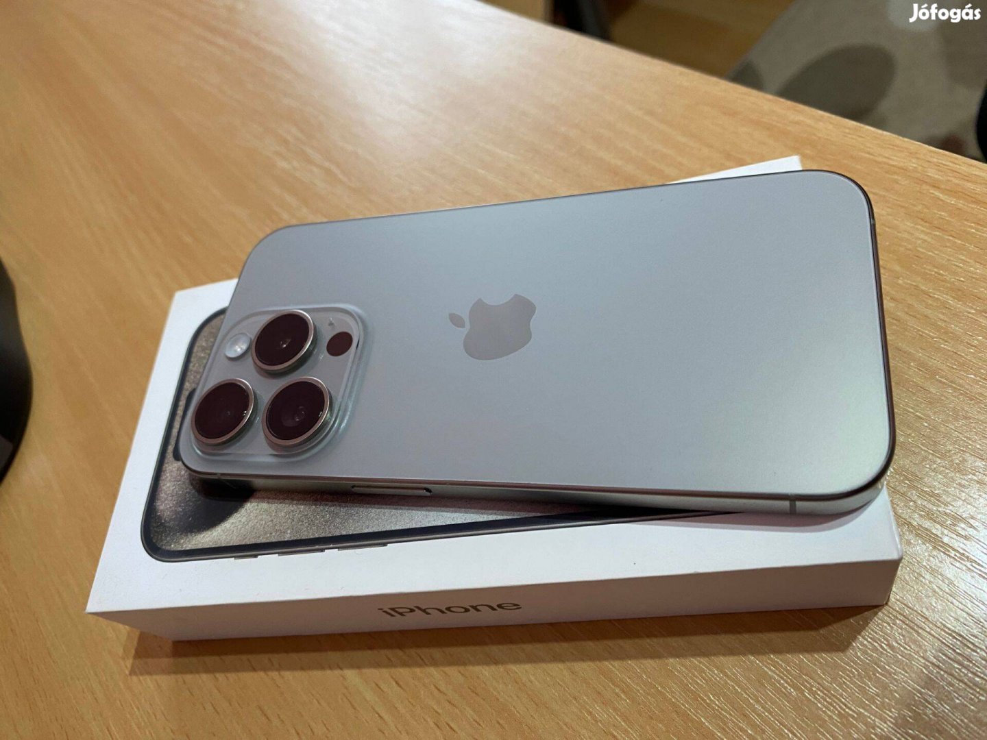 Iphone 15Pro mobiltelefon Natural Titanium