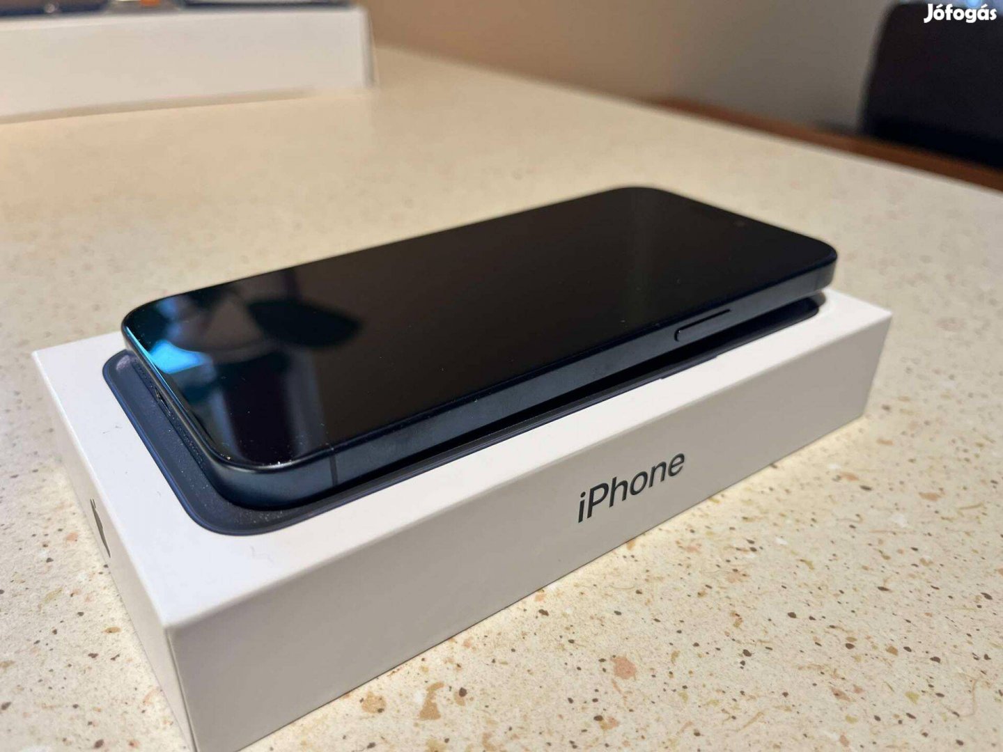 Iphone 15 Pro Max 256GB, karcmentes, gyári független, kék titán, tokka