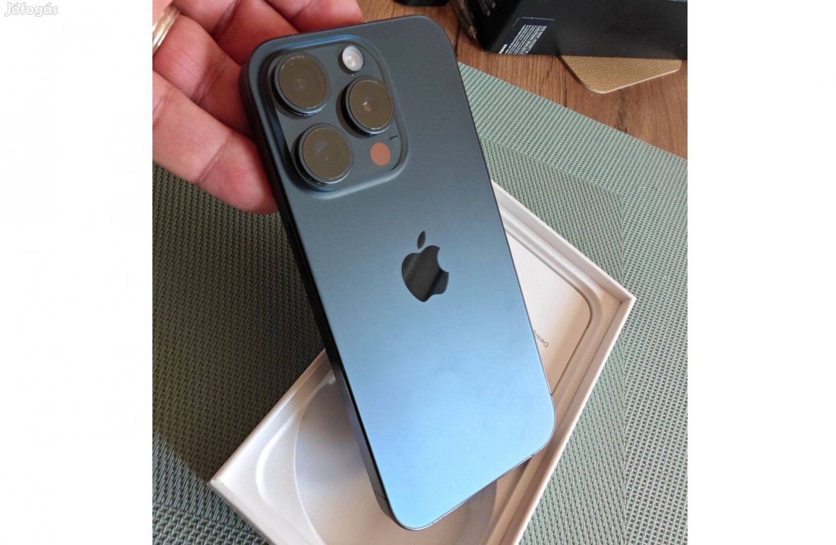 Iphone 15 Pro Titan Blue - szép megkímélt - Csere is érdekel