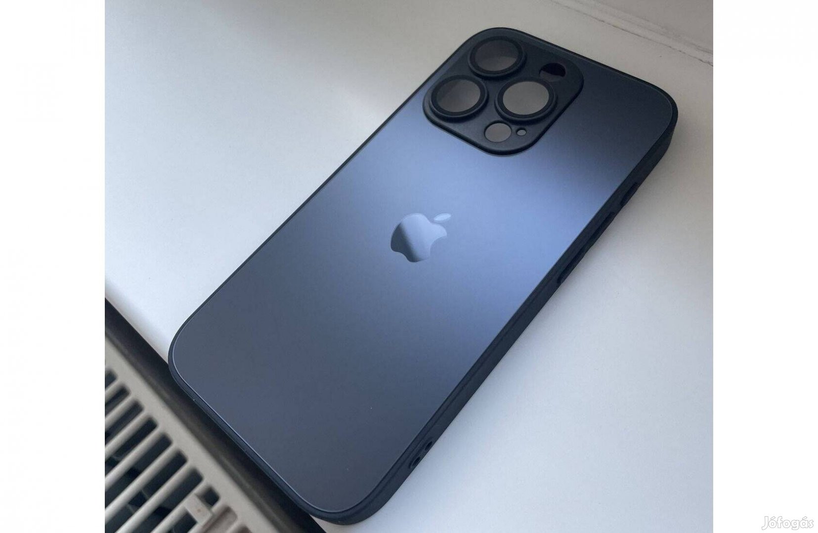 Iphone 15 pro Titán kék prémium magsafe üvegtok