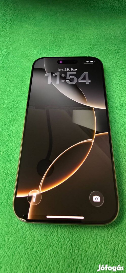 Iphone 16 pro újszerű!