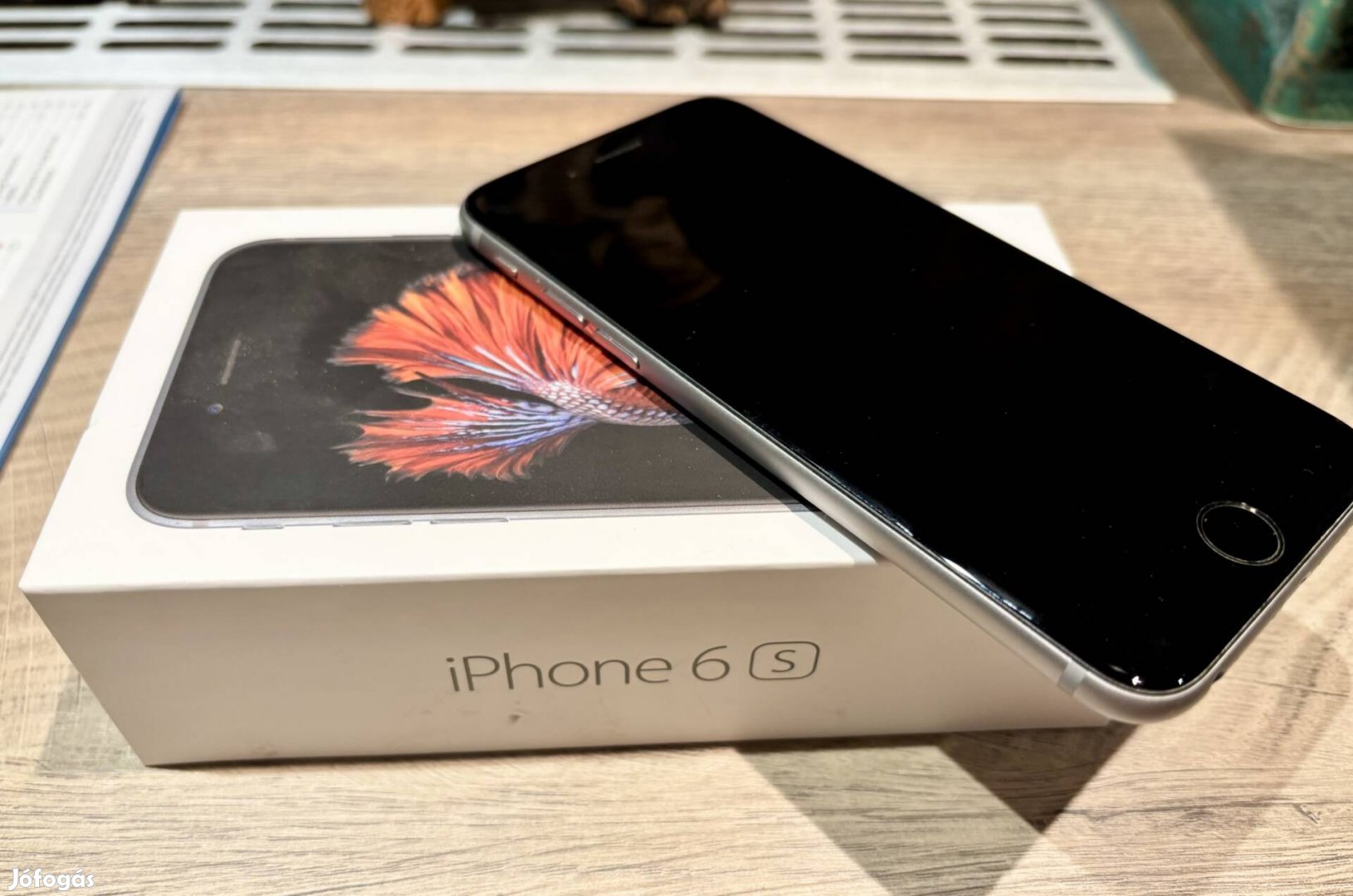 Iphone 6s, 64 GB, 100%-os akku!