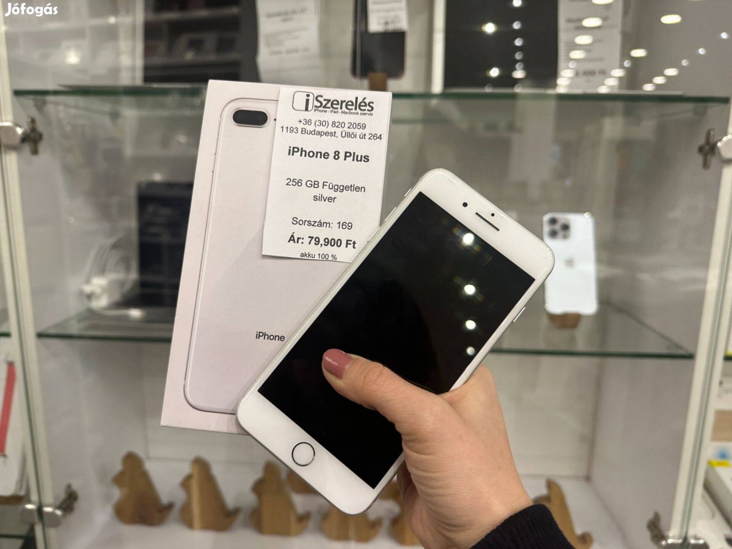 Iphone 8 Plus 256 GB független silver akku 100% garanciával (169)