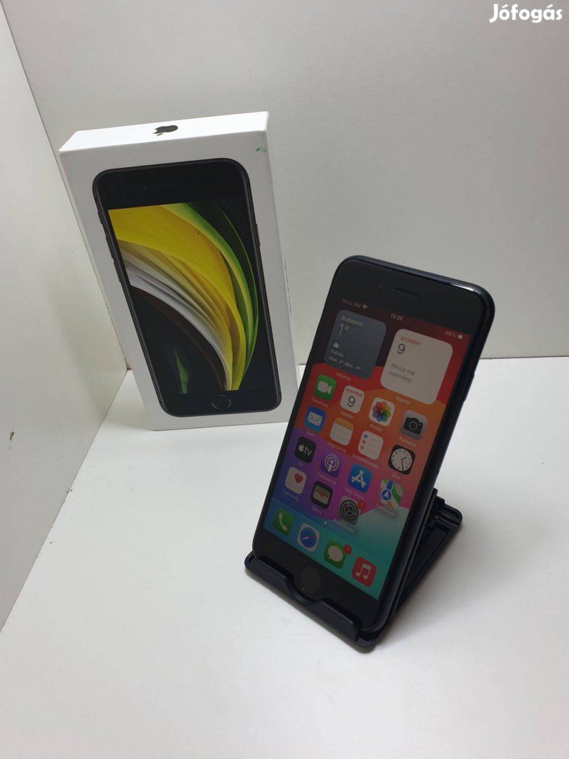 Iphone SE2020 kártyafüggetlen 64gb garanciával eladó