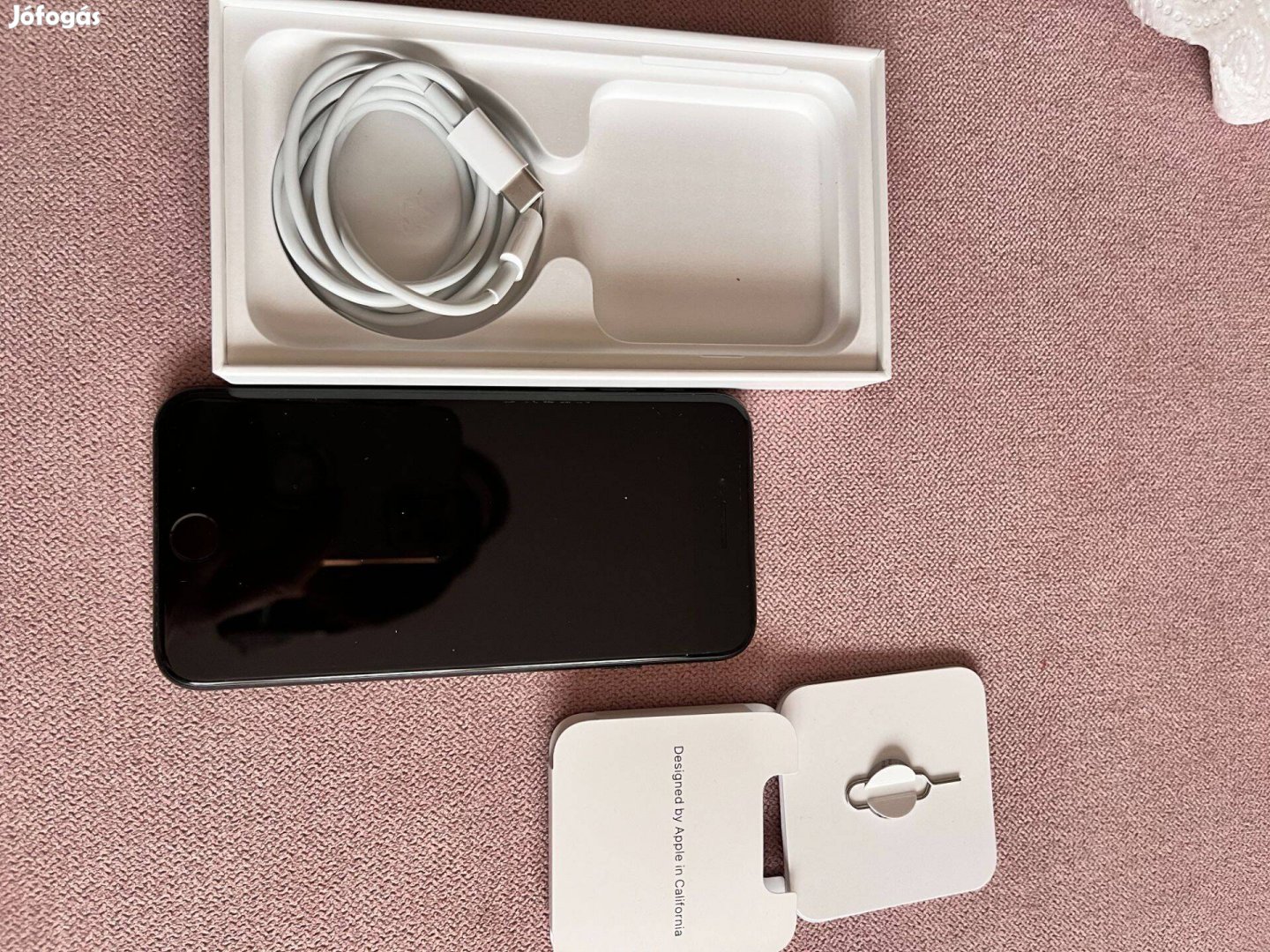 Iphone SE 2020 eladó