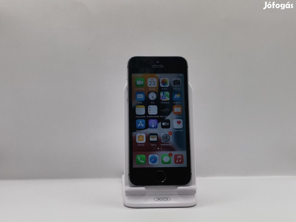 Iphone SE (karcos érintő) (32 GB) ezüst