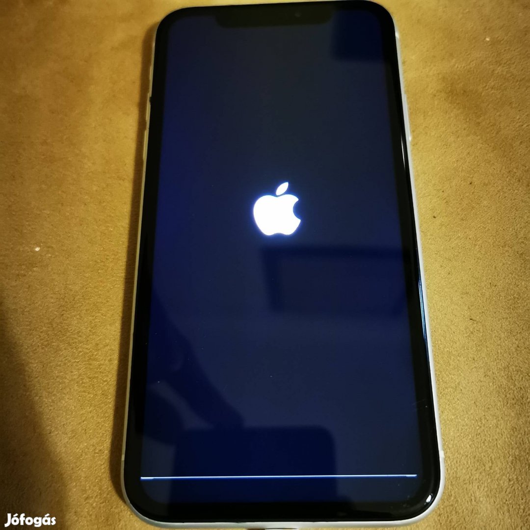 Iphone XR alkatrésznek 