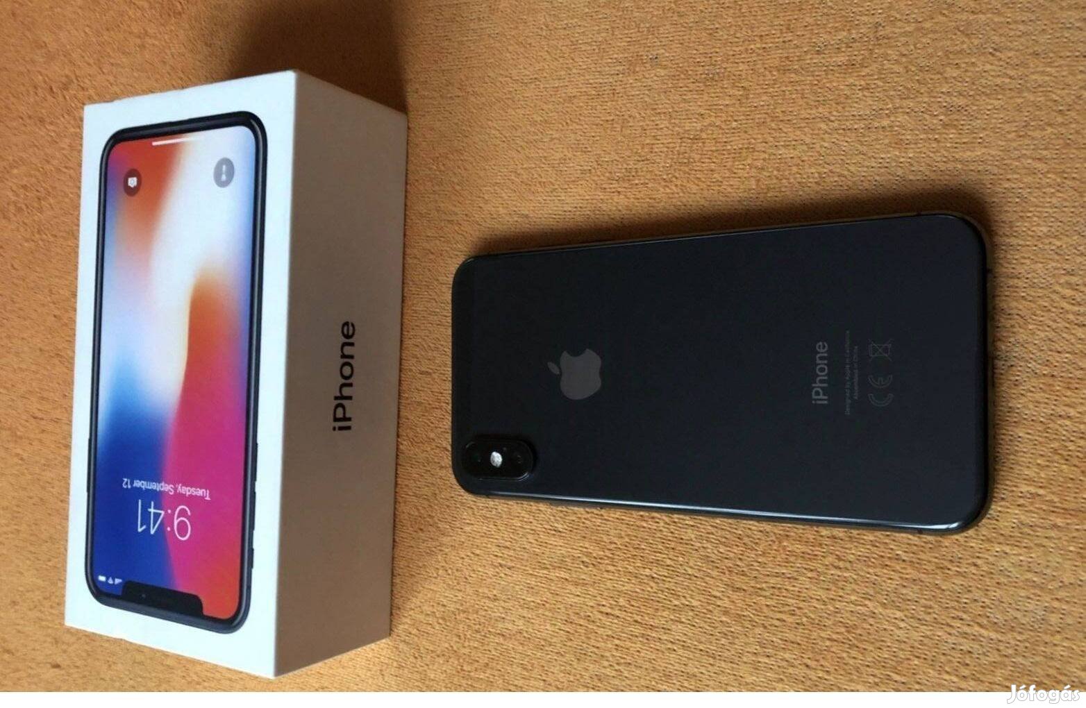 Iphone XS újszerű állapot 100 % akku