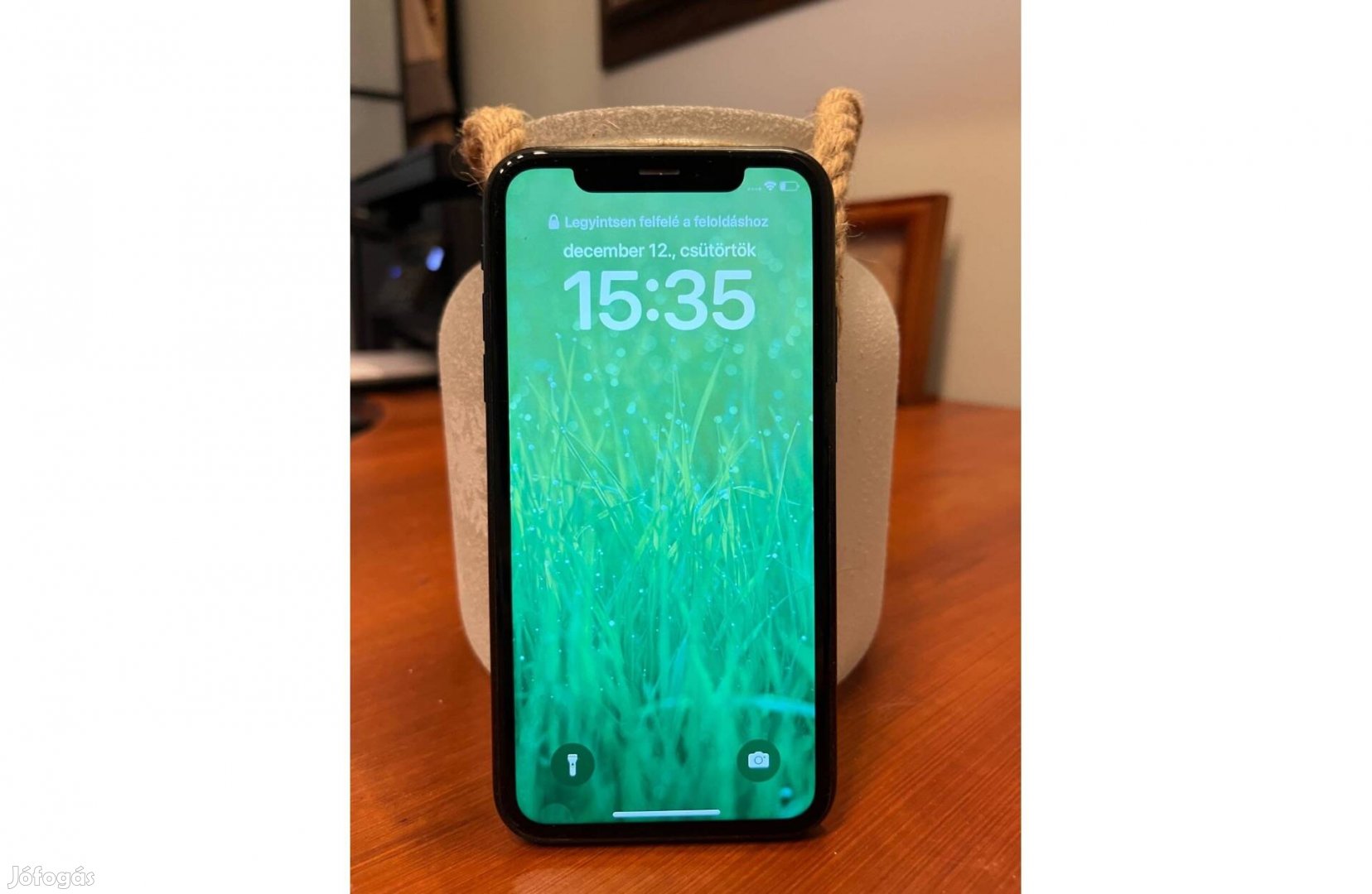Iphone Xr mobiltelefon szép, hibátlan állapotban