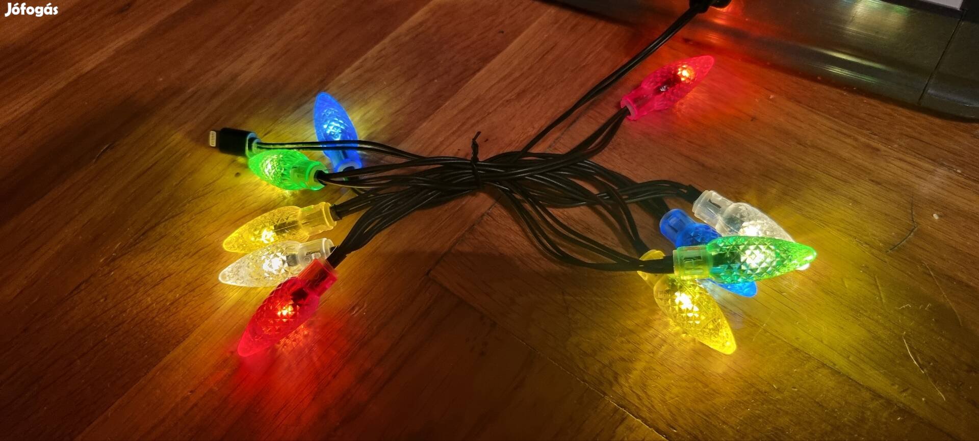 Iphone töltő karácsonyi fény