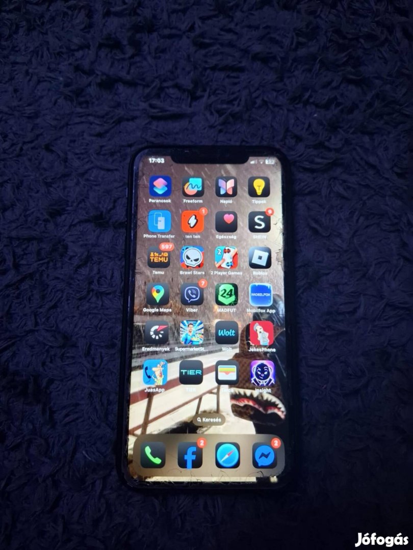 Iphone xr fekete