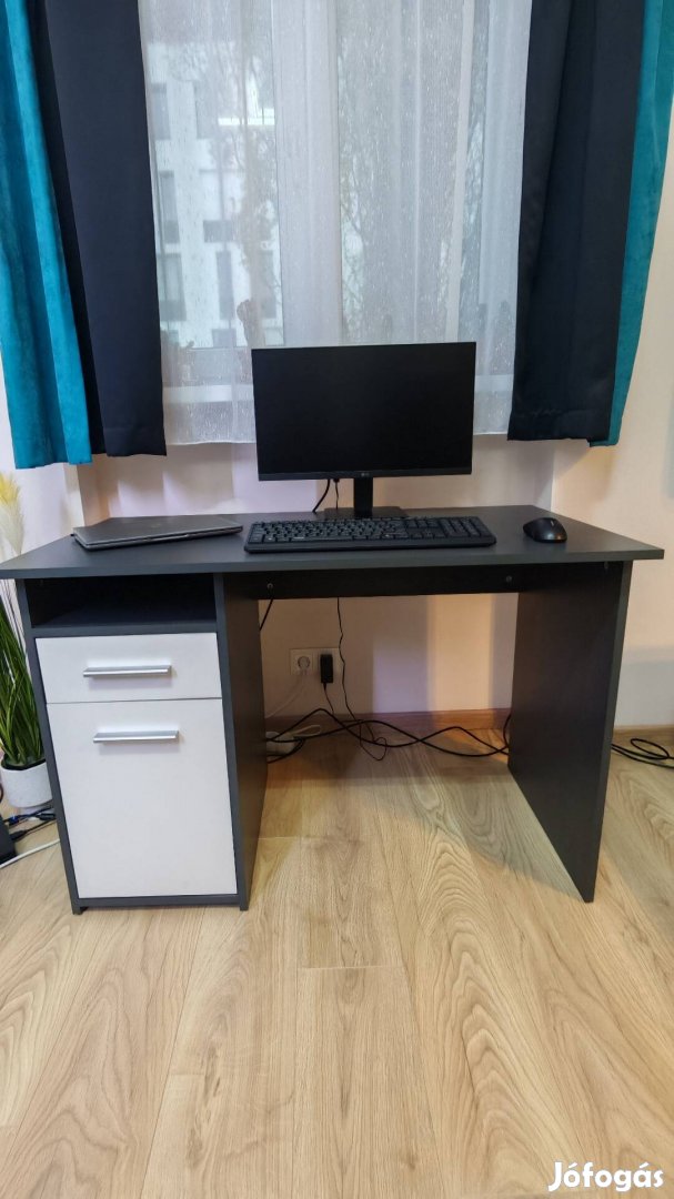 Íróasztal - Möbelix Palermo