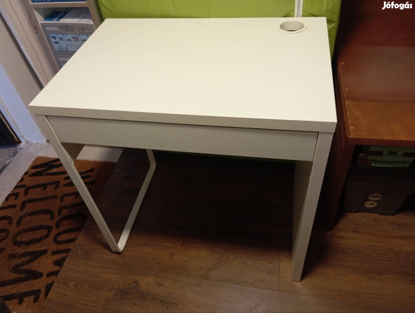 Íróasztal fehér IKEA 