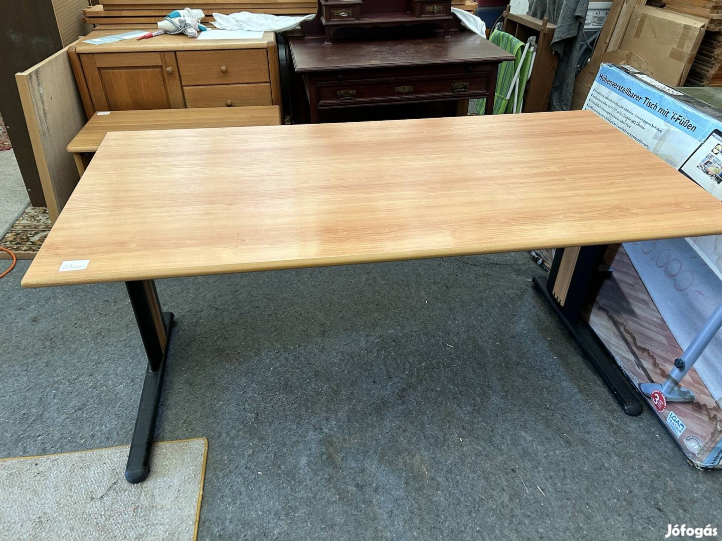Íróasztal/irodai asztal