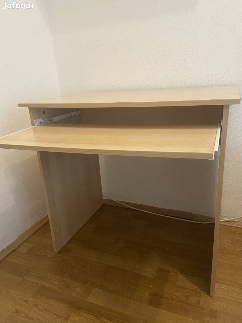 Íróasztal,számítógépasztal