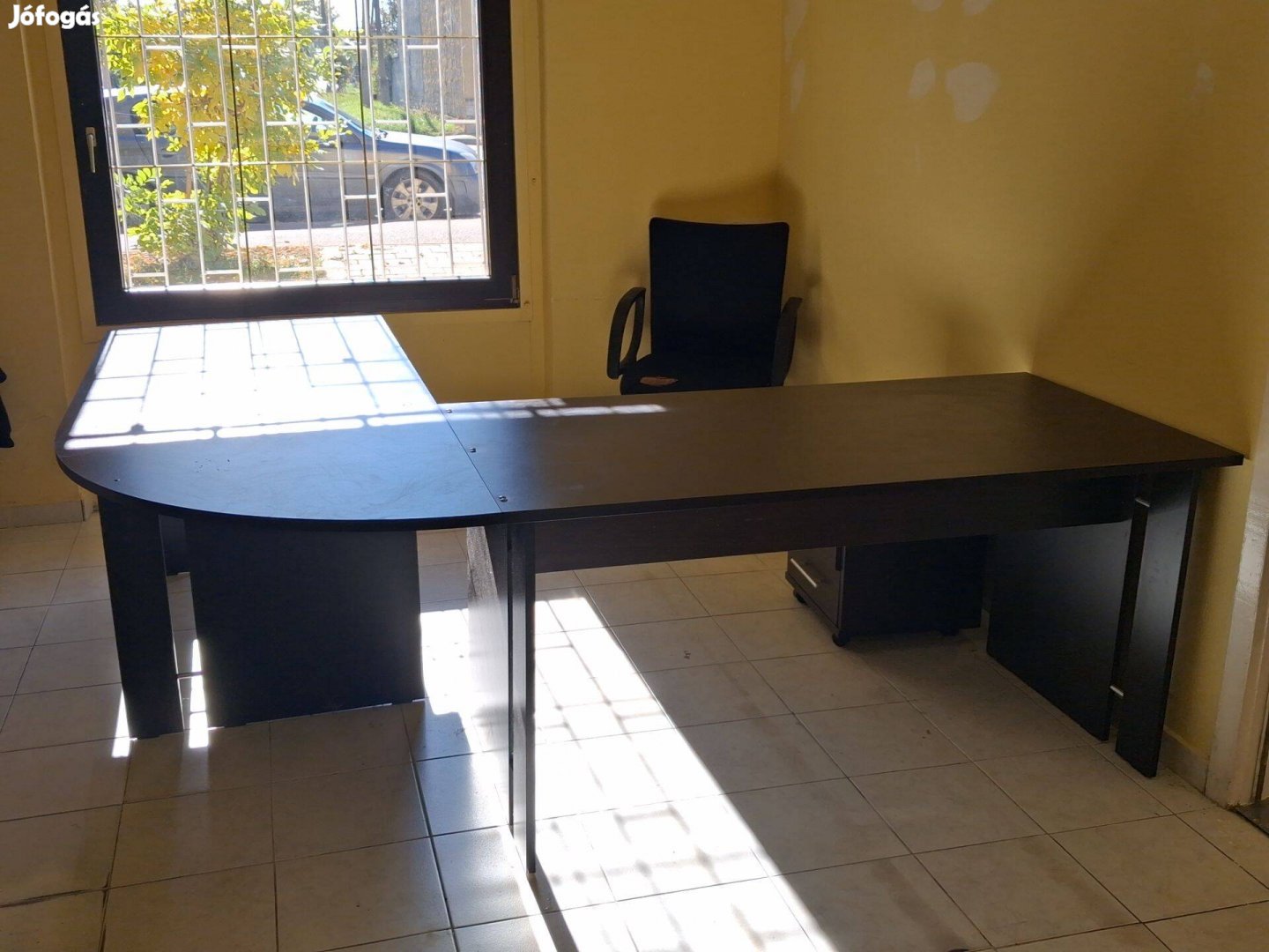 Íróasztal+szekrény