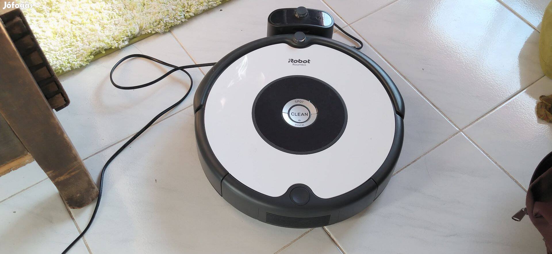 Irobot Robotporszívó Roomba605