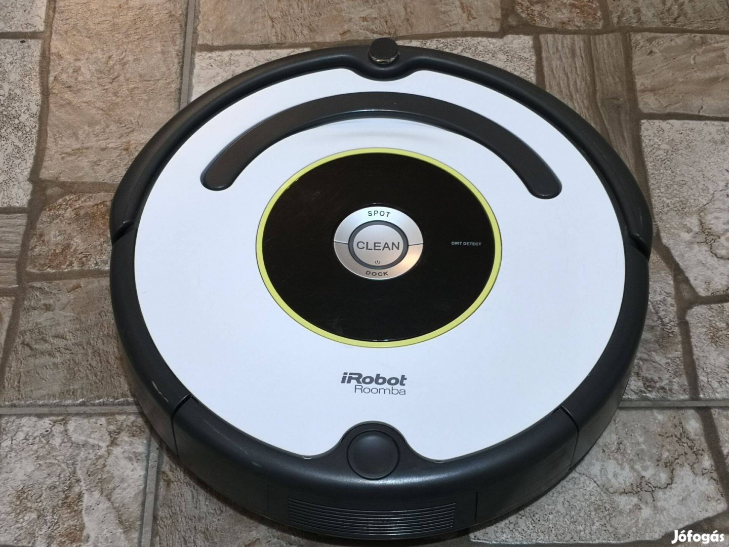 Irobot Roomba 620 robotporszívó (csak a gép) 