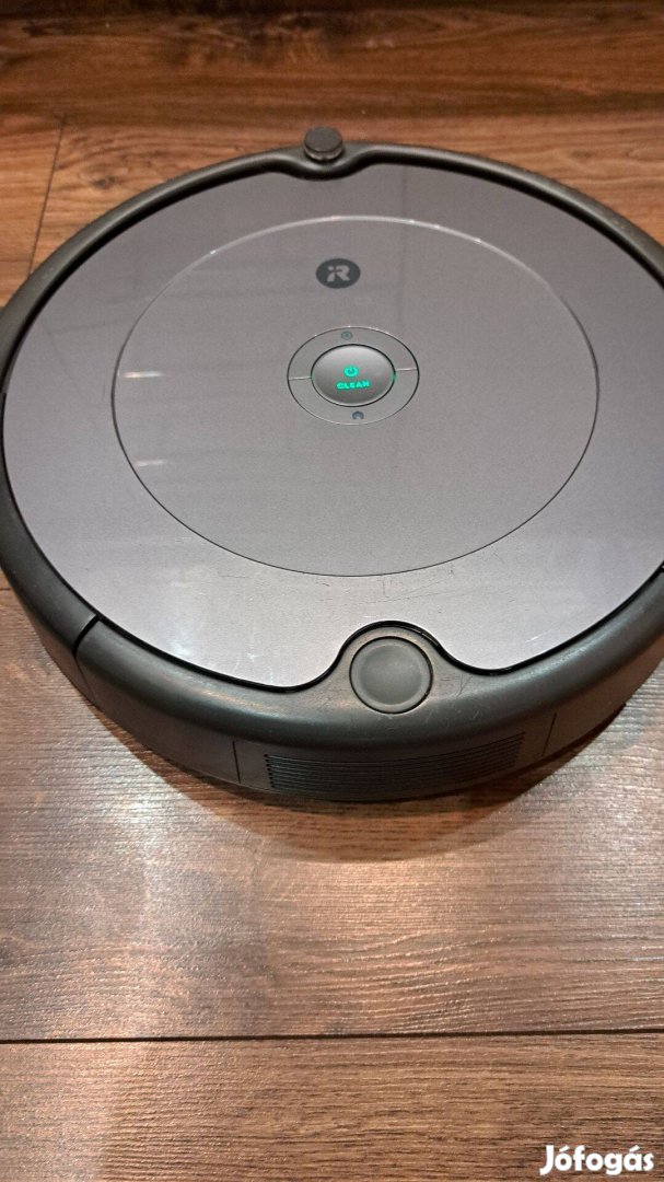 Irobot Roomba 697 robotporszívó (Wifi)