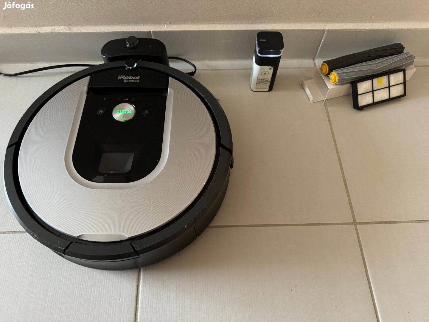 Irobot Roomba 965 robotporszívó (Wifi, infra kapu)
