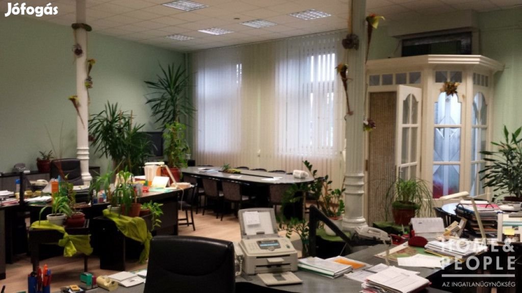 Iroda frekventált helyen - Hódmezővásárhely