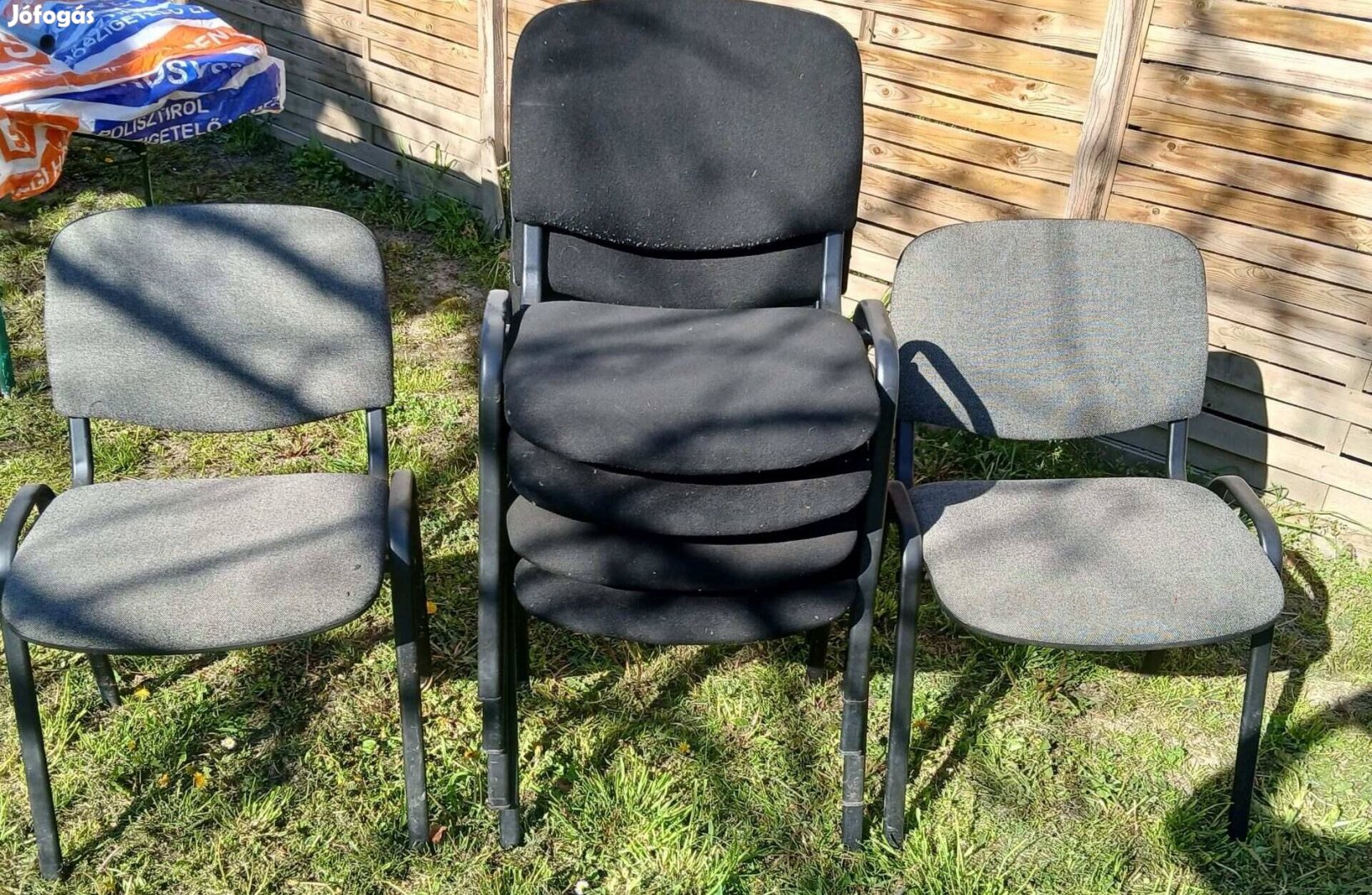 Iroda szék tárgyaló szék használt szin fekete4,szürke,2 ár/db