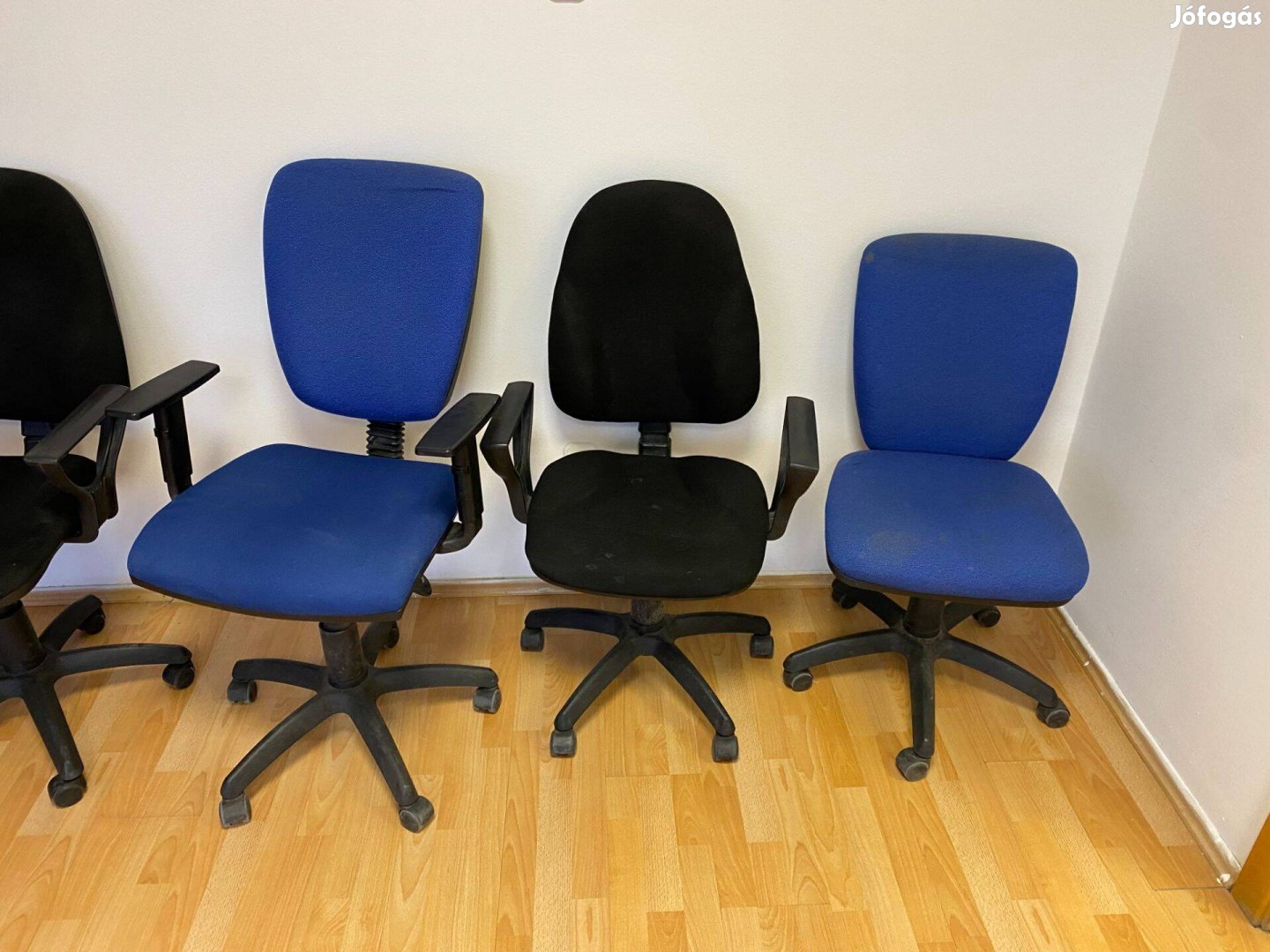 Irodai Forgószékek