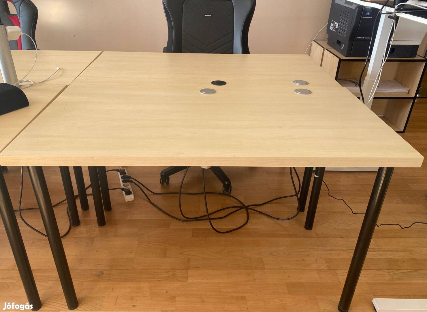 Irodai asztal 120x60 cm