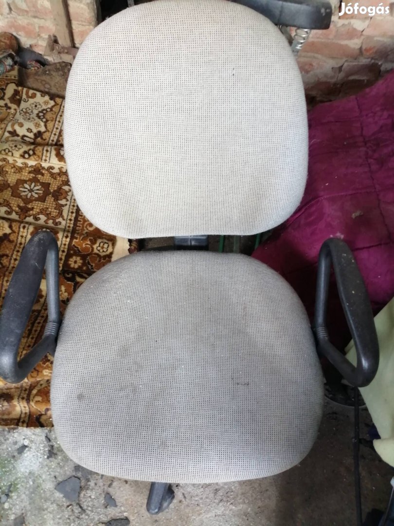 Irodai szék eladó 