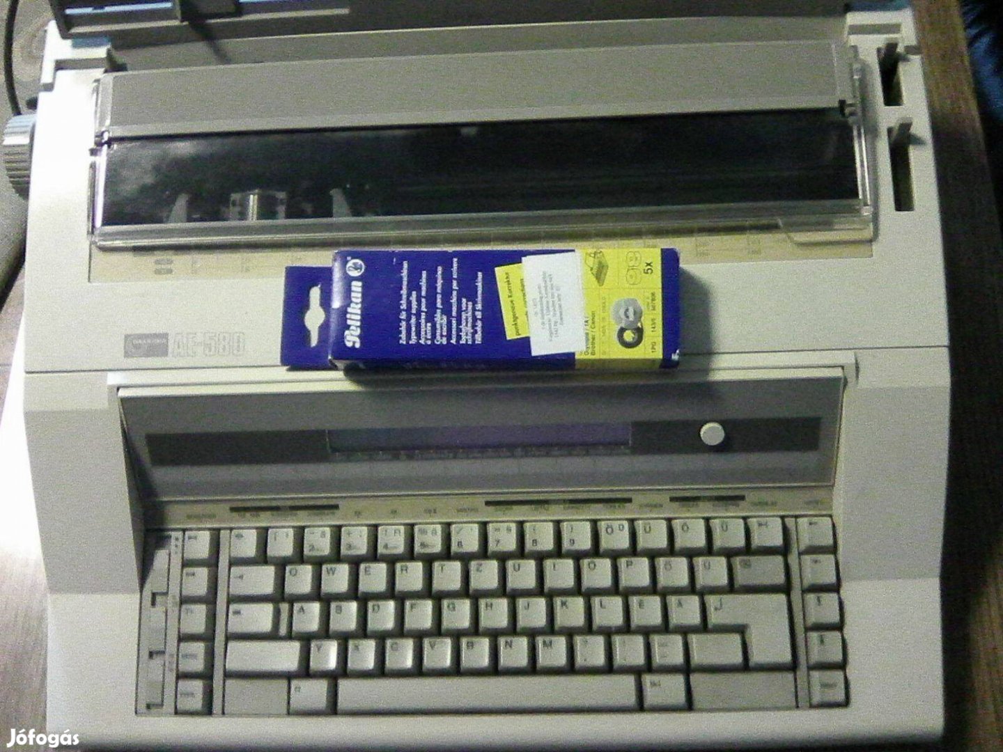 Írógép nakajima AE-580
