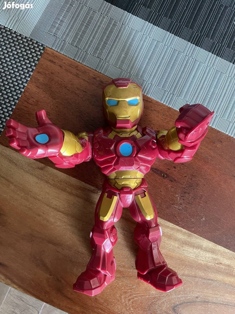 Iron Man 26cm Hasbro nagy figura 3éves kortól