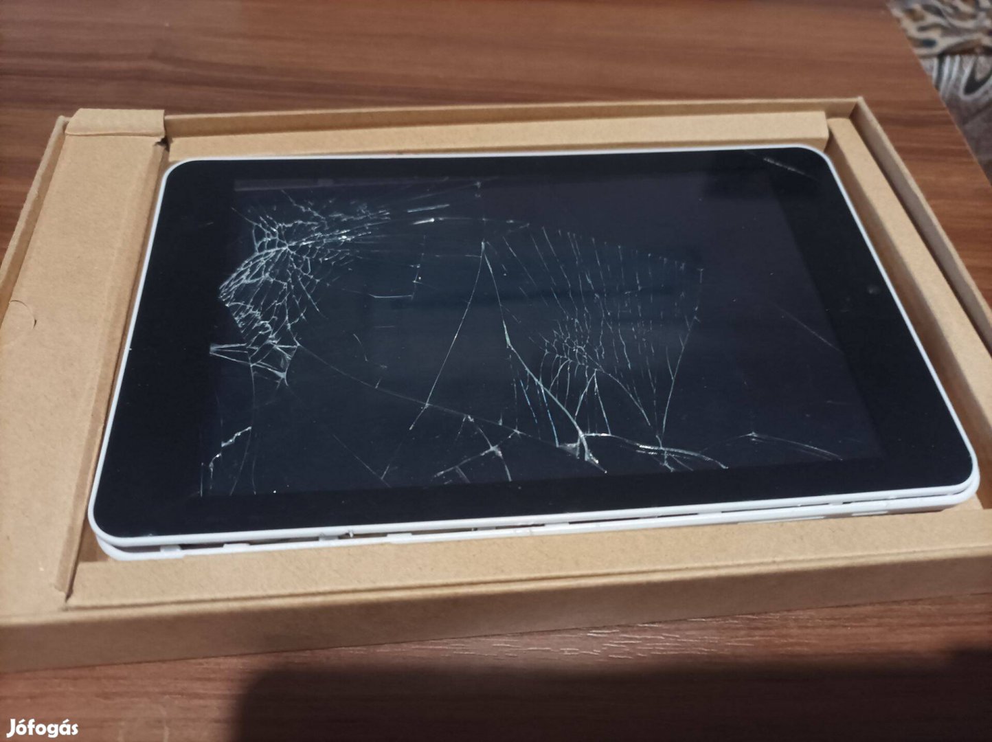 Irulu Tablet Eladó!Alkatrésznek