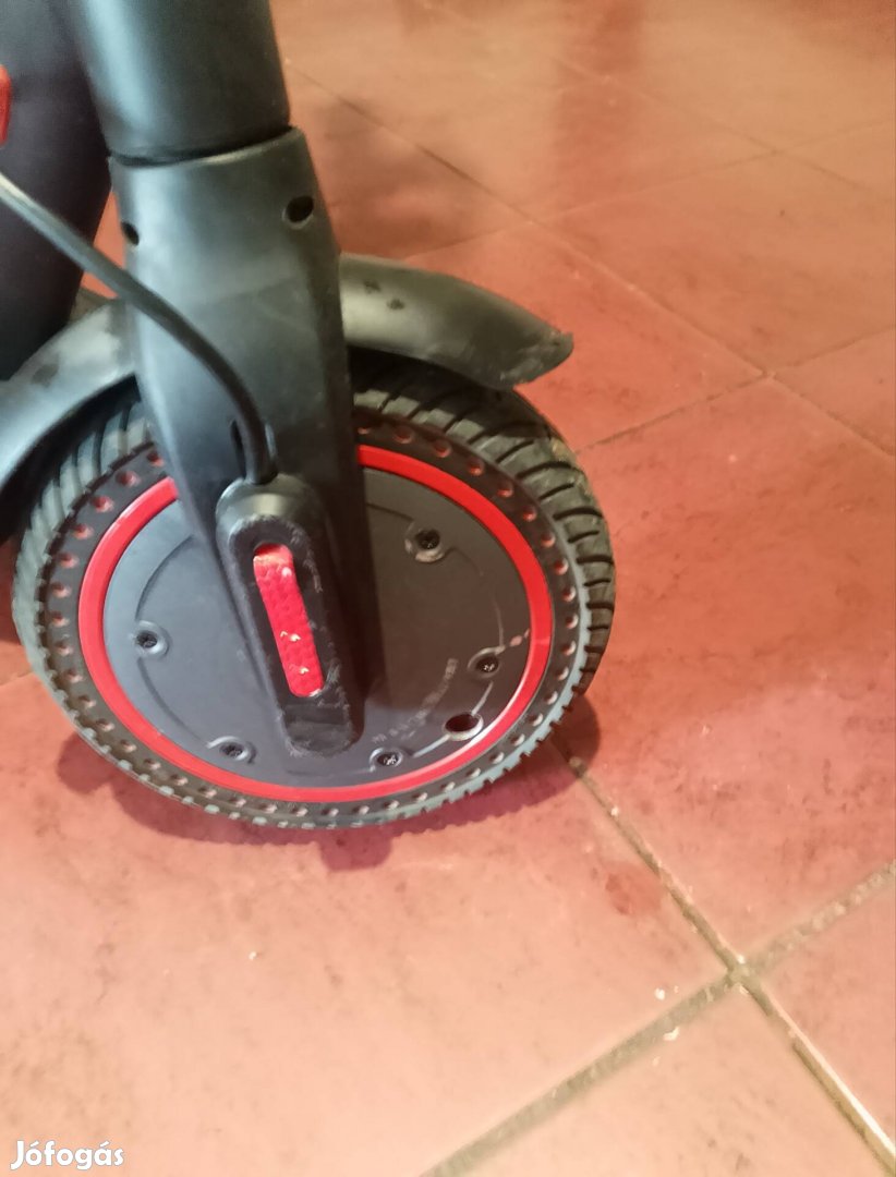 Iscooter i9 elektromos roller/36vx350W.
