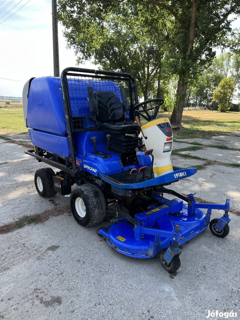 Iseki SFH240 4x4 fűnyíró traktor hydro hajtás